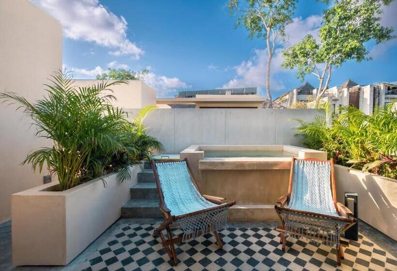 Hotel Faisano Nomadas