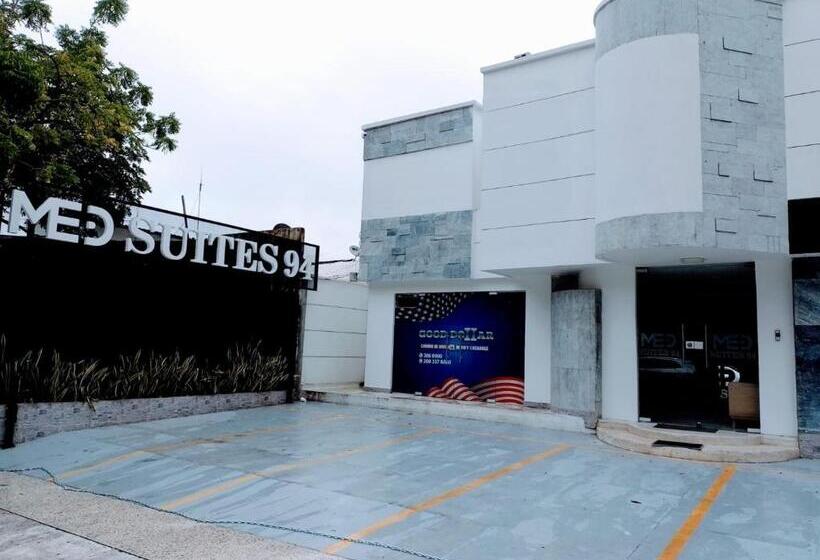 בית מלון כפרי Med Suites 94