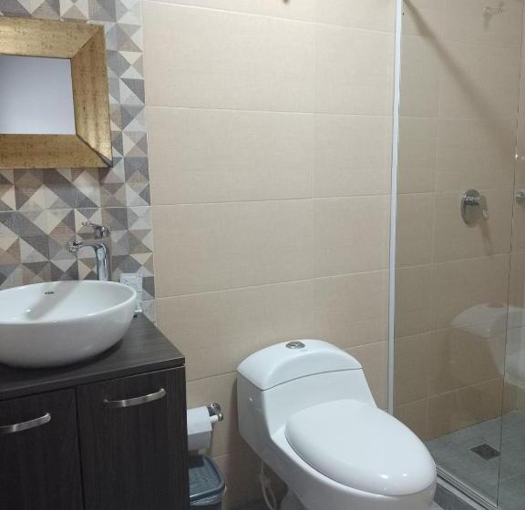 בית מלון כפרי Med Suites 94