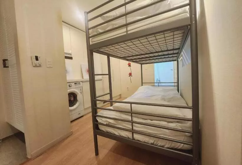 هتل Olive Hostel R