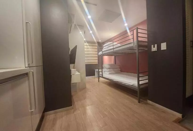 هتل Olive Hostel R