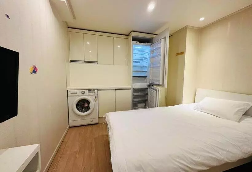 هتل Olive Hostel R