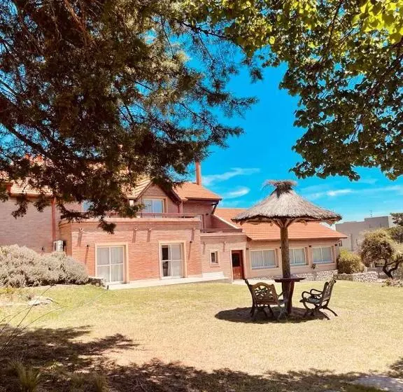 هتل Rincon Del Valle