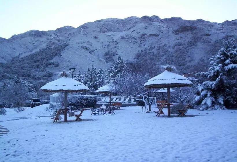 هتل Rincon Del Valle