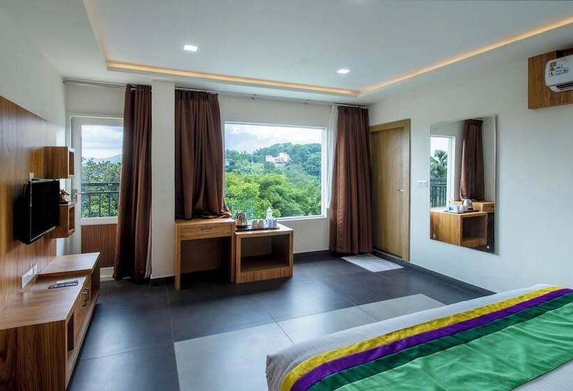 בית מלון כפרי Treebo Trend Chembra Residency