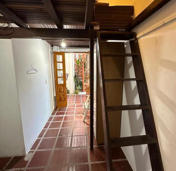 پانسیون Thalassa Pousada