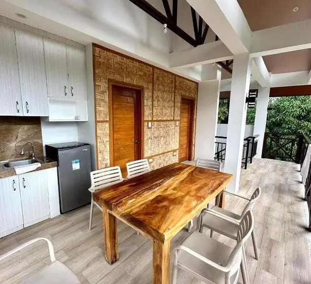 ペンション The Farmhouse Villa Beach Resort