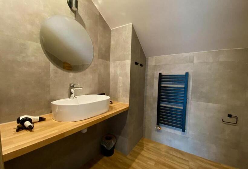 펜션 Willa Widokowa