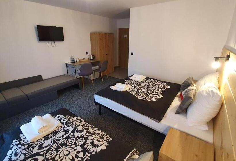 펜션 Willa Widokowa