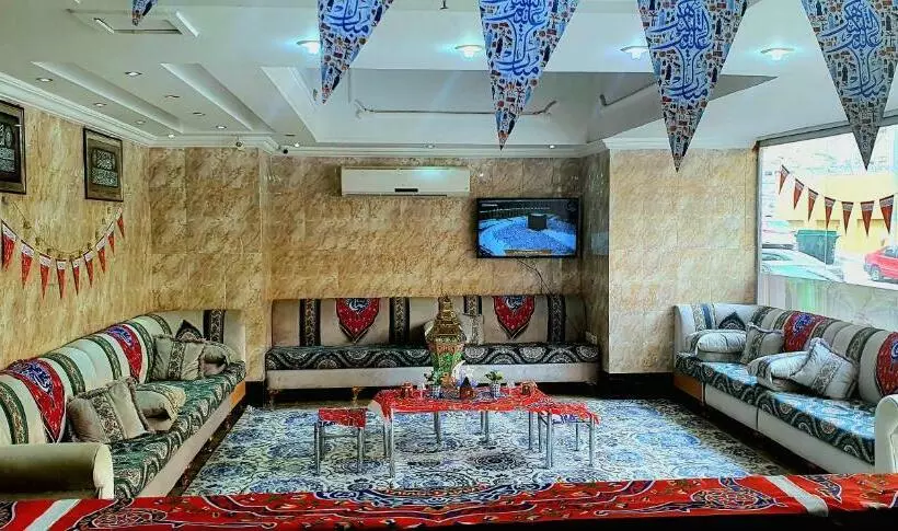 فندق دار دمون
