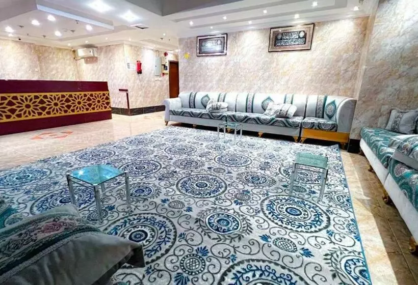 فندق دار دمون