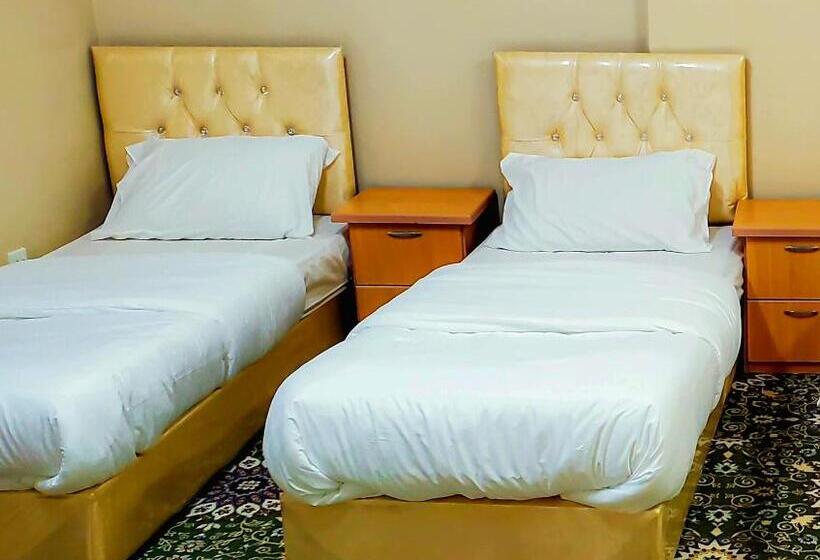 فندق دار دمون