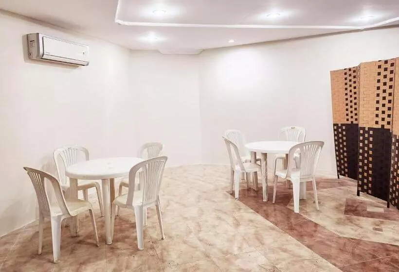 فندق دار دمون