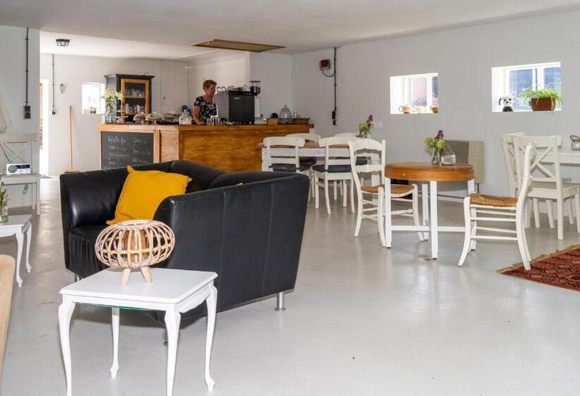 ベッドアンドブレックファースト Hessener Esch