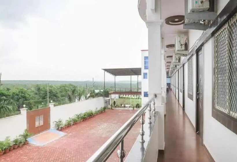 Hotel Gopal, Khargone