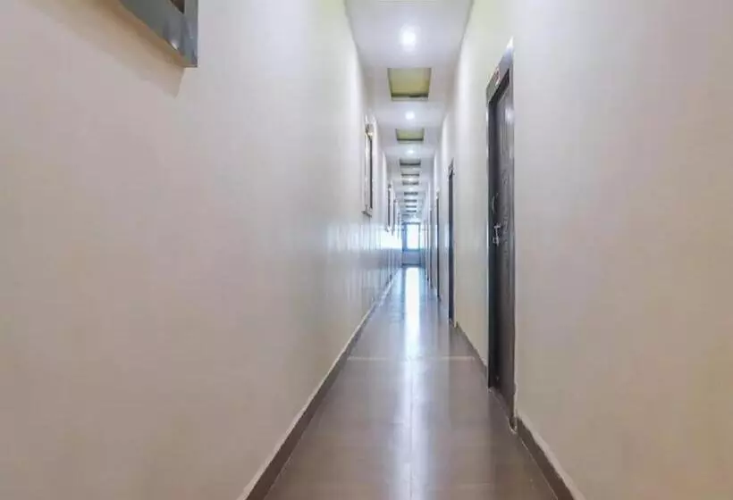 Hotel Gopal, Khargone