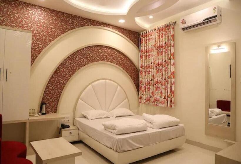 Отель Gopal, Khargone