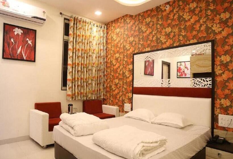 Отель Gopal, Khargone