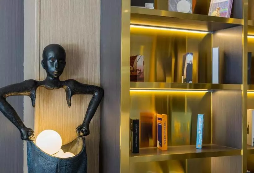 Hotelli Jiuzhaigou Cloudy