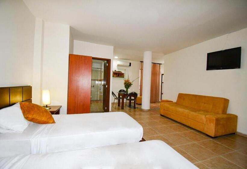 Hotel Monarca Armenia