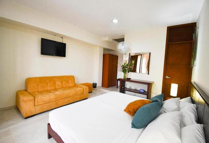 Hotel Monarca Armenia