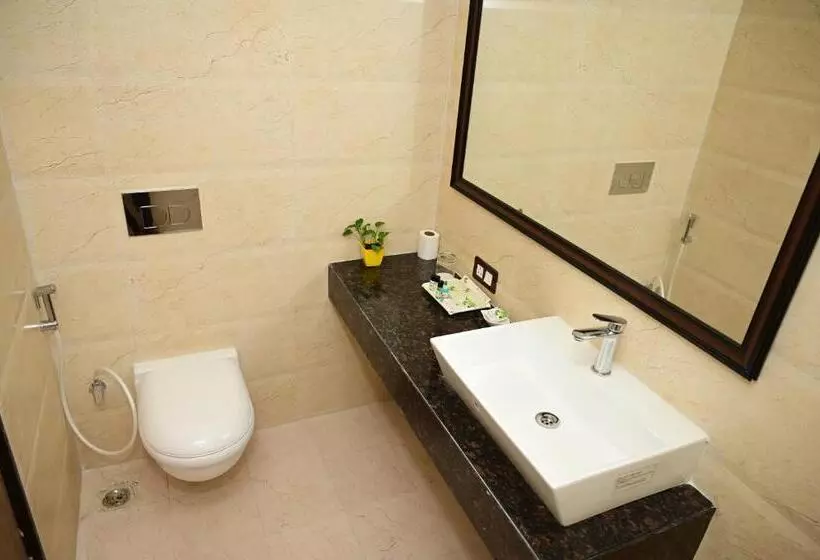 Hotelli Pipul Padmaja Pride