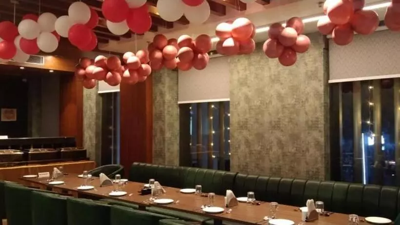 Hotelli Pipul Padmaja Pride