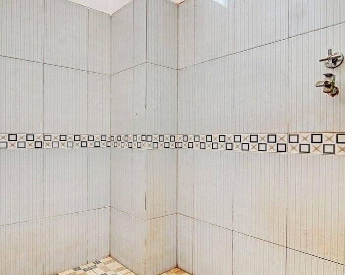 فندق Spot On 91918 Najla Guest House Syariah