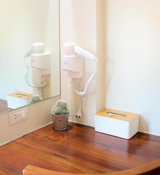 酒店 The Peace River Kwai