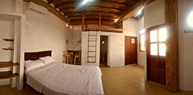 Manglaralto Beach Suite S