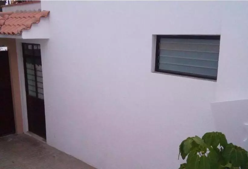 پانسیون Casa Marú