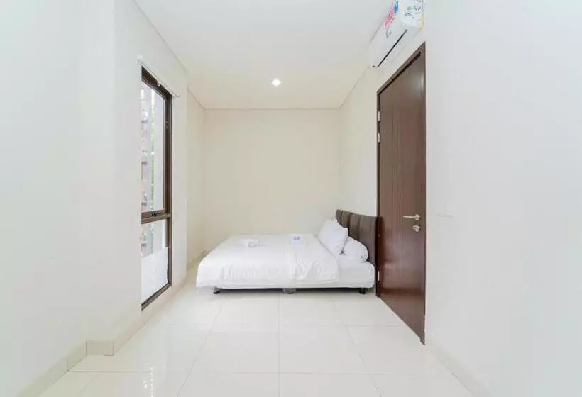 ユースホステル Apik Kamila Bsd