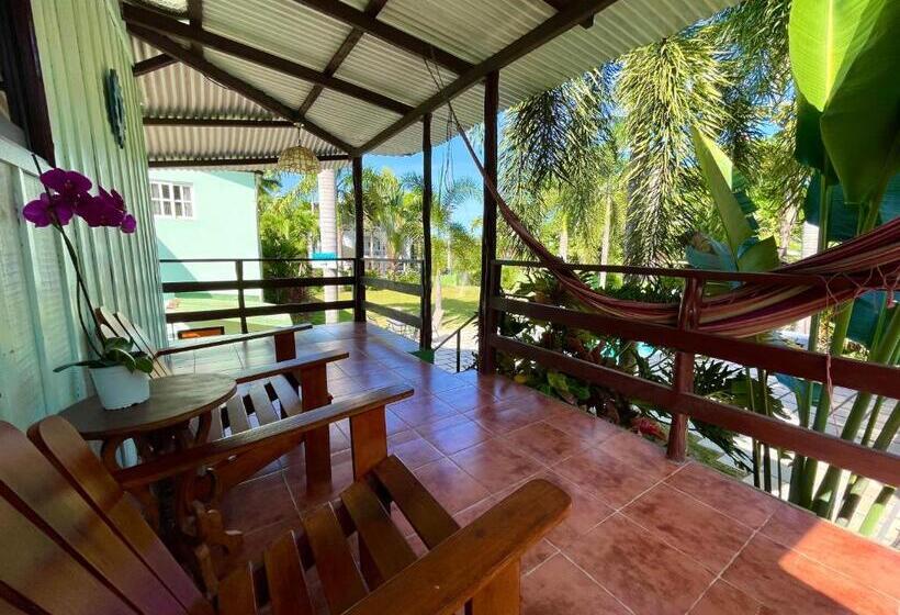 هتل کپسول Brisa Del Mar