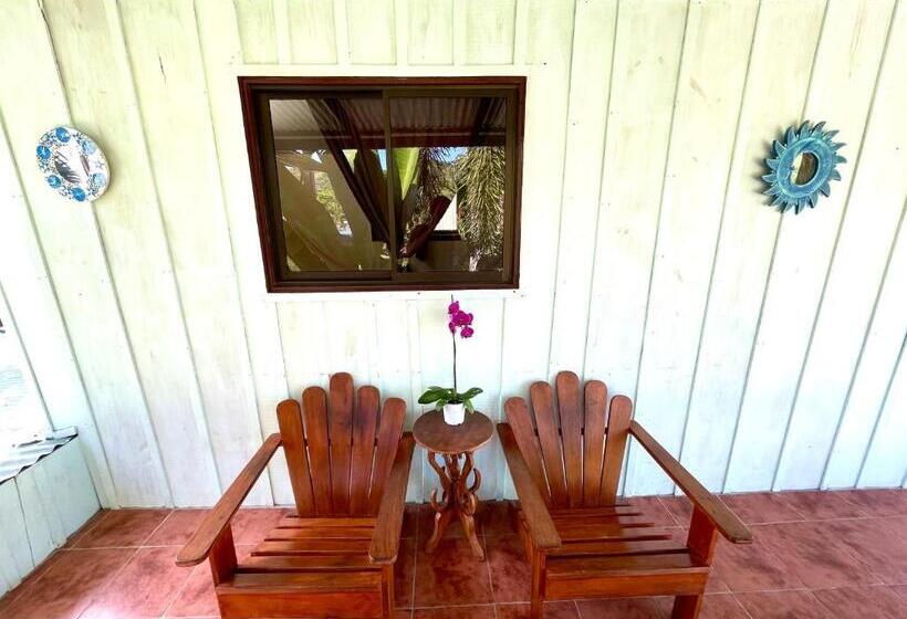 هتل کپسول Brisa Del Mar