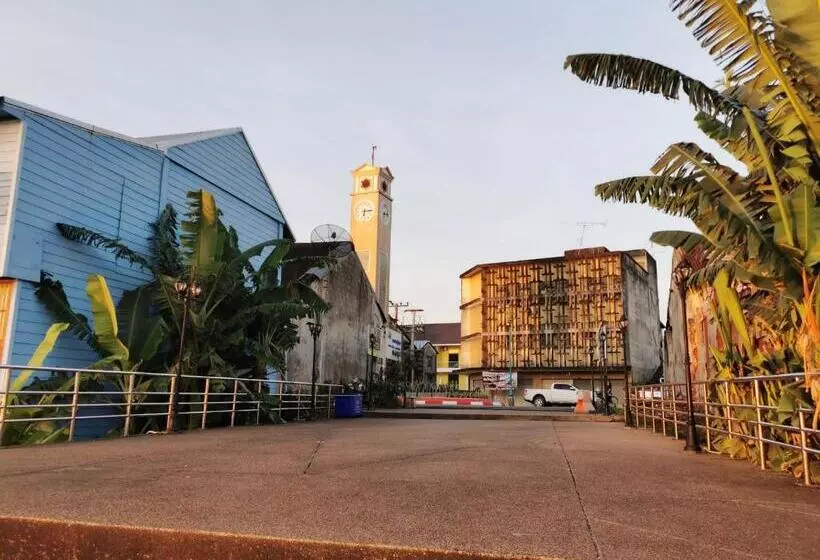 هتل โรงแรมรชาโขง Racha Khong