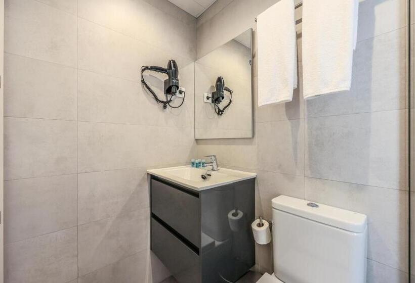 پانسیون Amazinn Places Chamberi