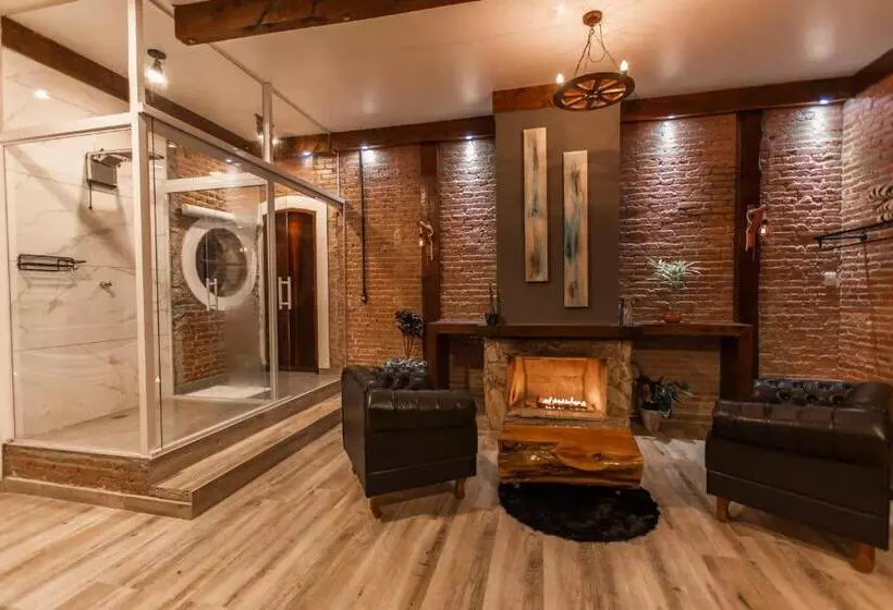 Majatalo Roteiros Adorai