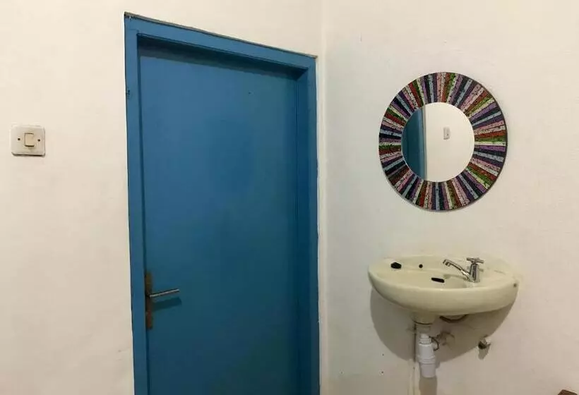 The House Hostel
