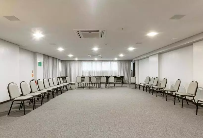 Tri Hotel Premium Itapema