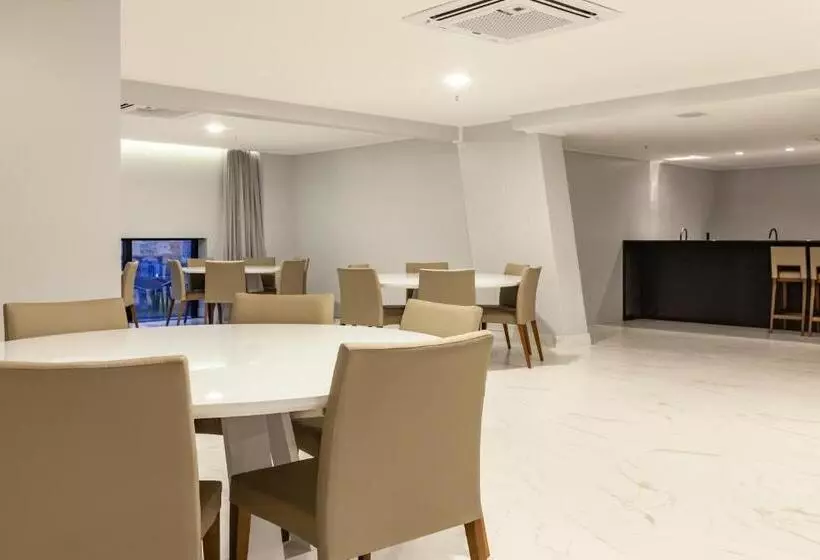 Tri Hotel Premium Itapema