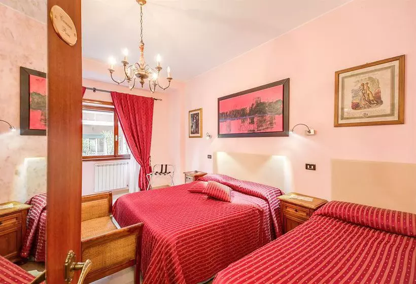 تختخواب و صبحانه Bed&Breakfast Domus Cornelia