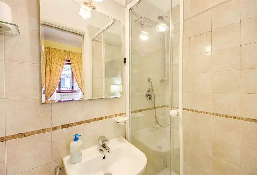 تختخواب و صبحانه Bed&Breakfast Domus Cornelia