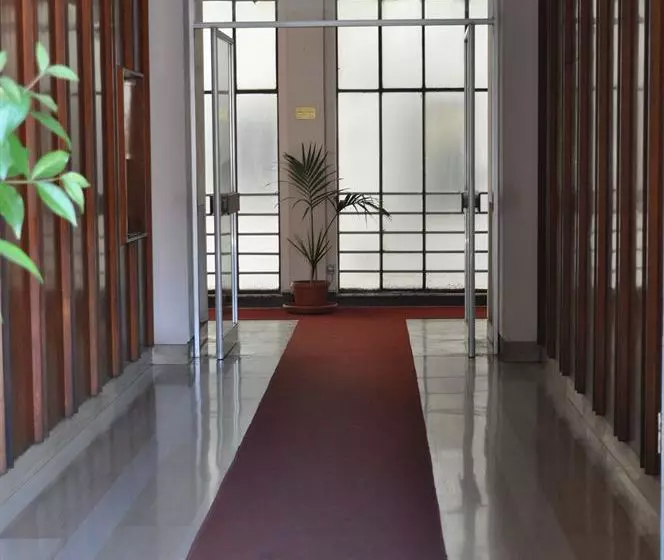 تختخواب و صبحانه Bed&Breakfast Domus Cornelia