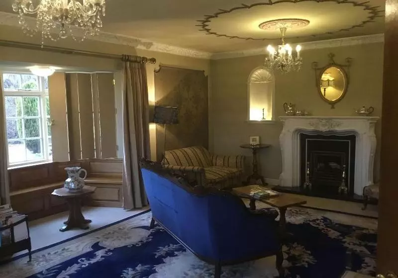 ベッドアンドブレックファースト Clow Beck House