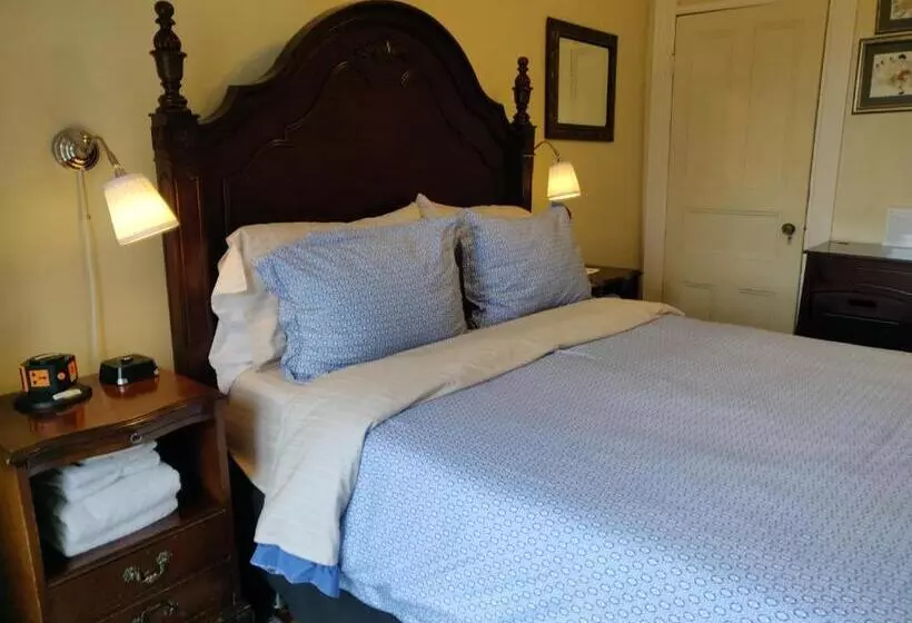 住宿加早餐  Gingerbread Manor