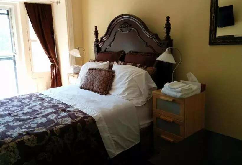 住宿加早餐  Gingerbread Manor