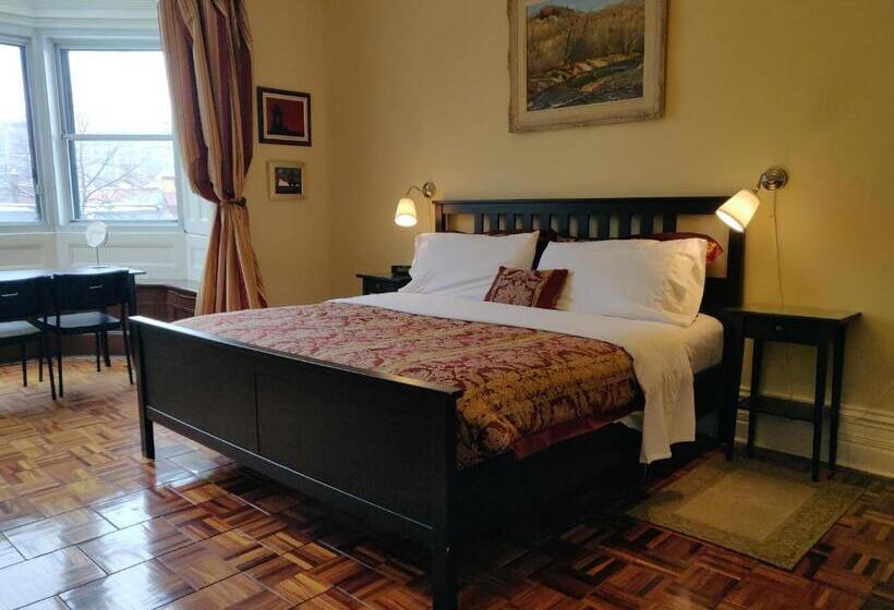 مبيت وإفطار Gingerbread Manor