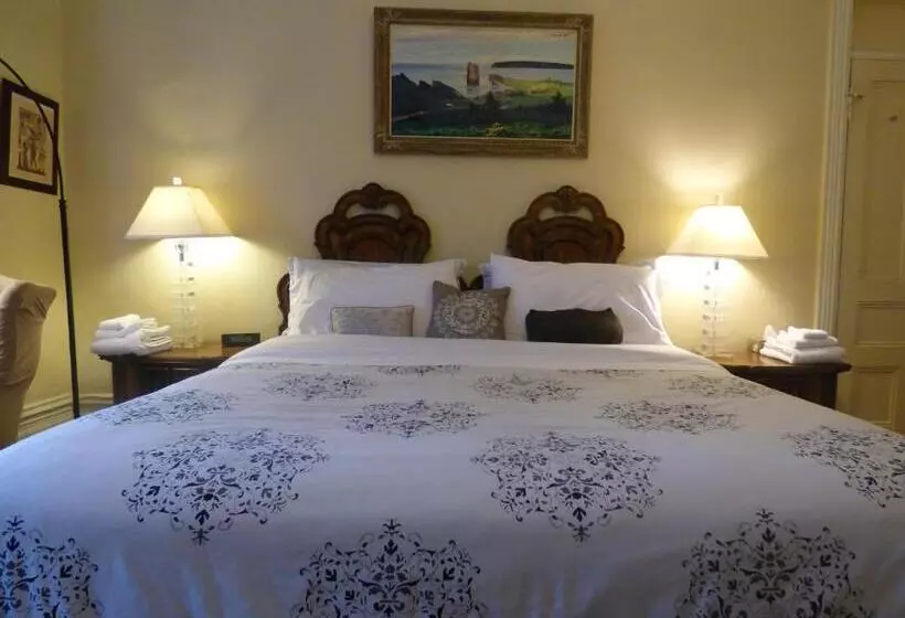 住宿加早餐  Gingerbread Manor