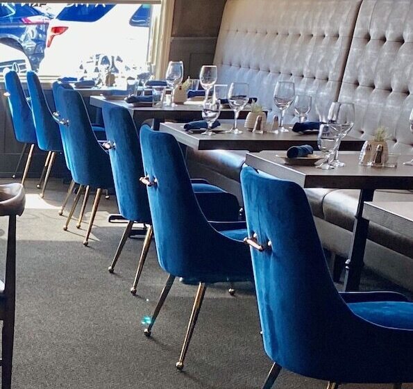 ベッドアンドブレックファースト Inn On Main