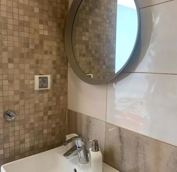 住宿加早餐  Orient Express Guest House